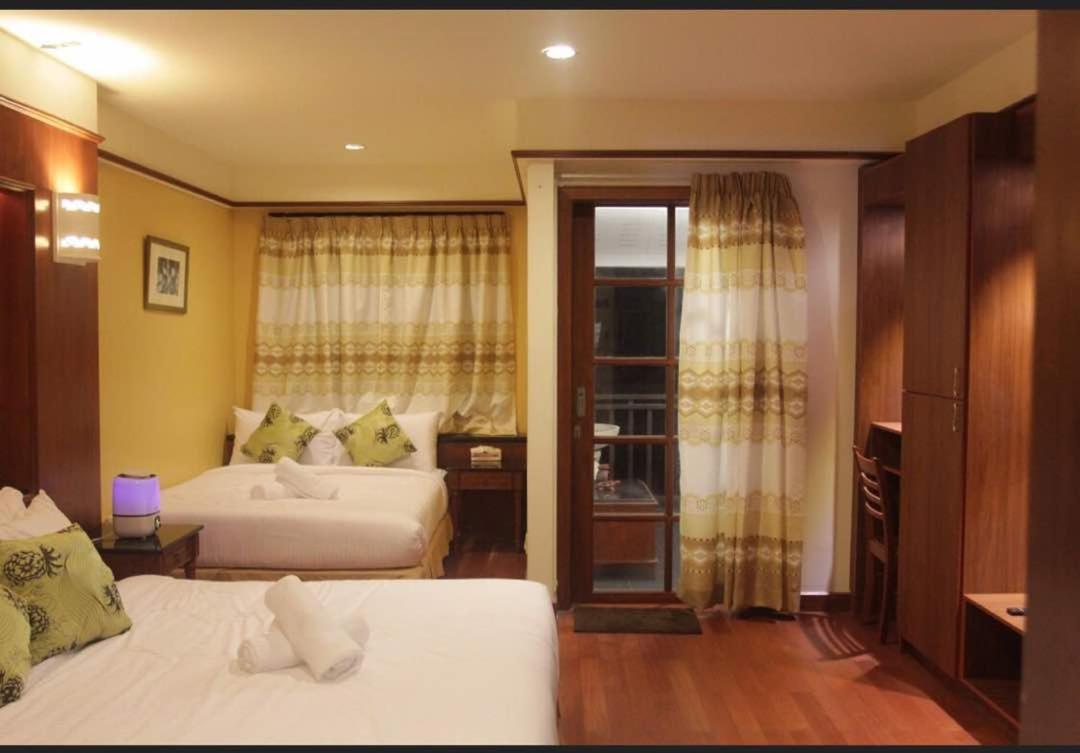K. E. Private Water Chalet, Port Dickson Ngoại thất bức ảnh